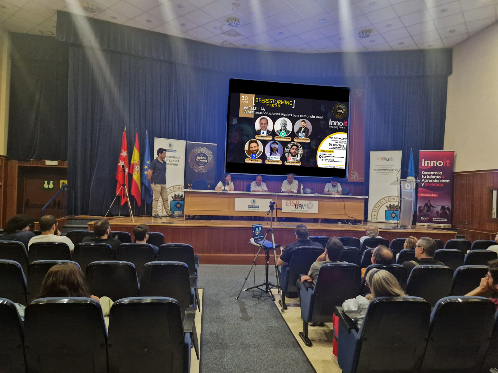 Resumen del evento: «IA Aplicada: Soluciones reales para el mundo real»